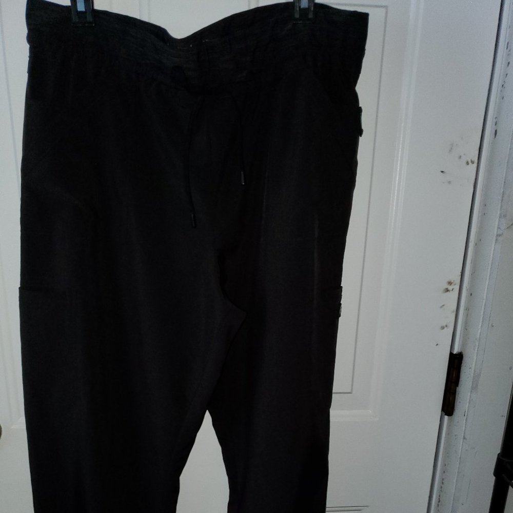 Alina Mae black maternity pants
